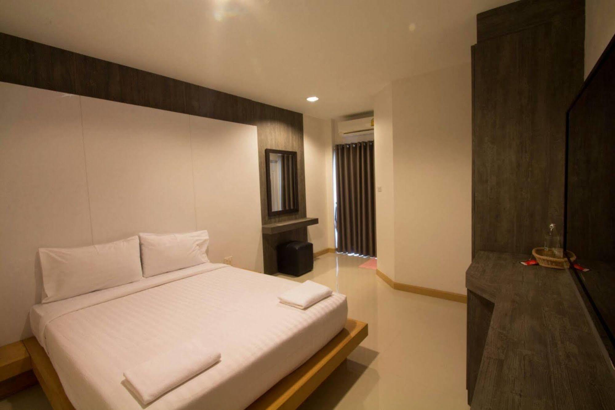 Fortune Surin Hotel Exteriér fotografie